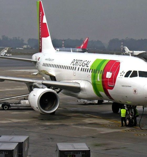 TAP reduz franquia de bagagem na classe econômica em voos do Brasil