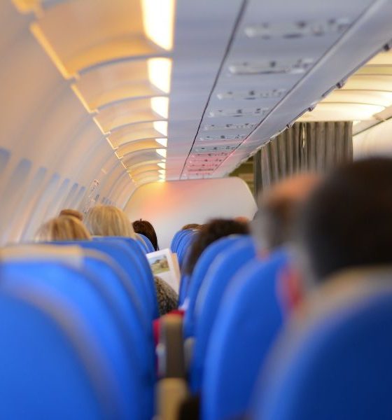 Como se prevenir do coronavírus em viagens de avião